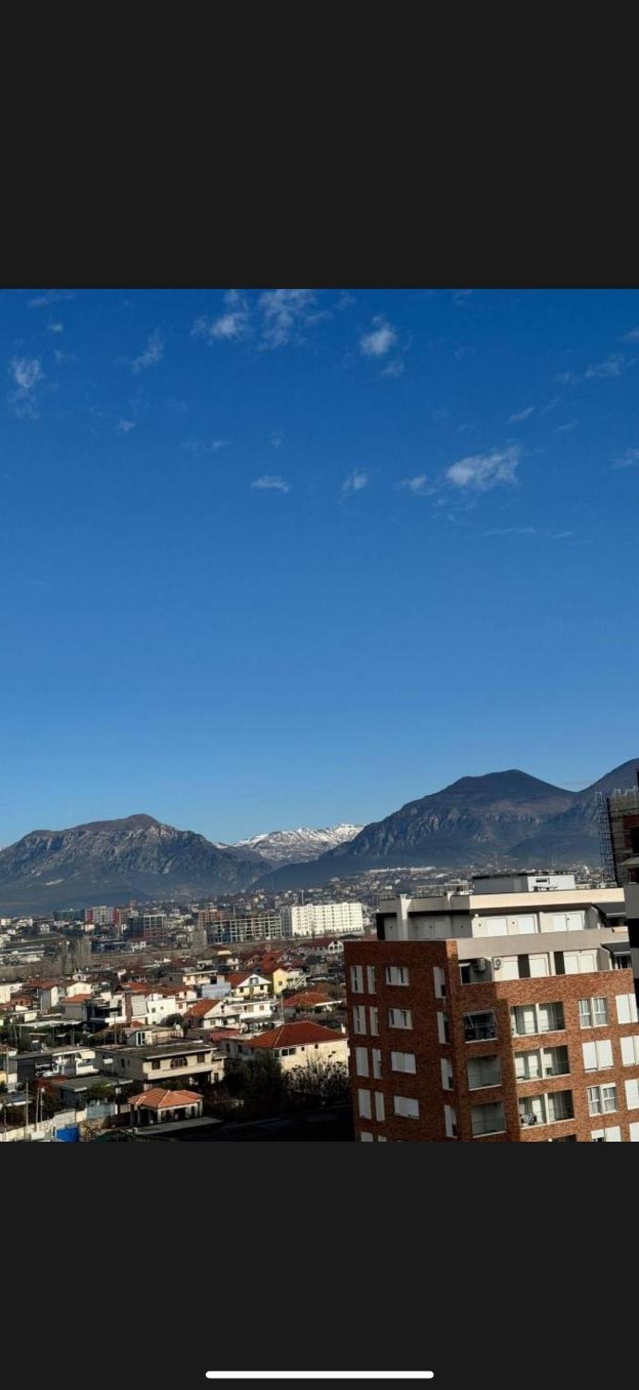 Trio Escape Tirana